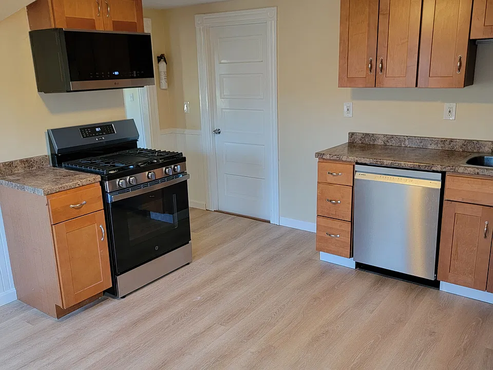 37 Summer St #3