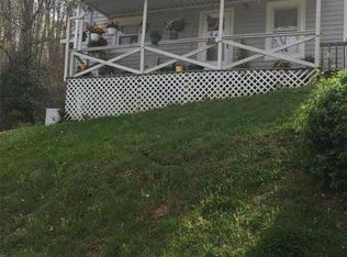 1700 Robalee St, Kingsport, TN 37665