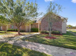 9905 Waterford Ct, Baton Rouge, LA 70810
