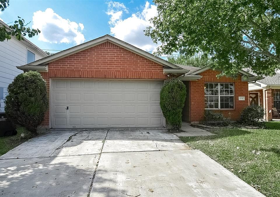 1st image of 2715 Villa Del St
