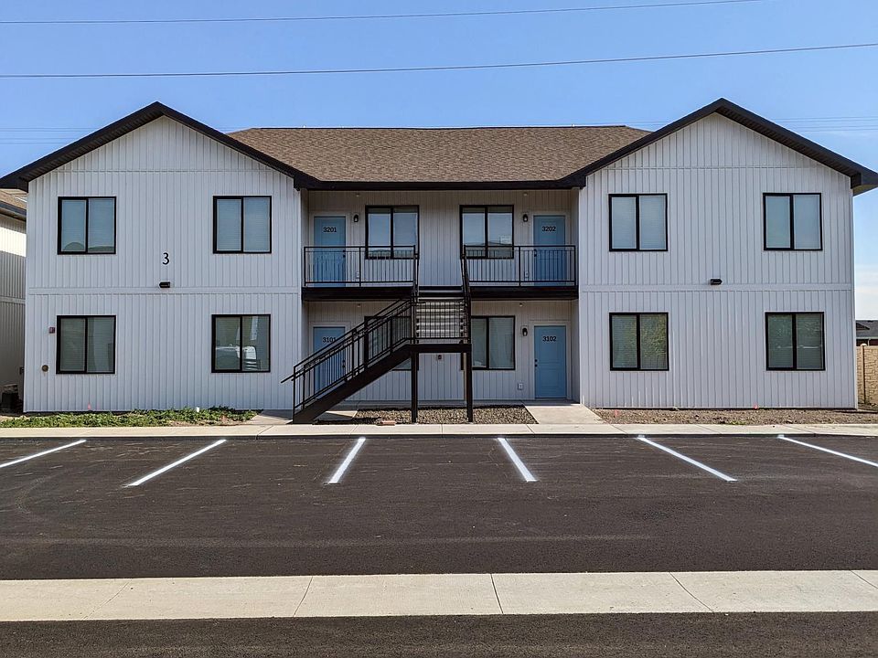 1st image of 676 Carlow Dr #3101