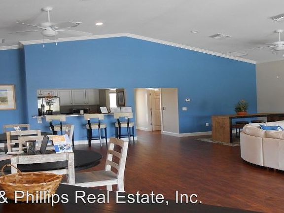 2nd image of 301 W Henry St APT 111