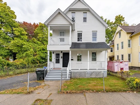 26-28 Calhoun St, Springfield, MA 01107