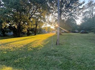 16100 Speaker Ave, Belton, MO 64012