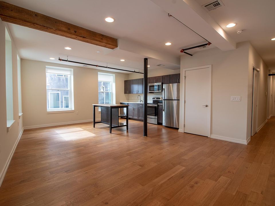 1st image of 1133 N 4th St #301