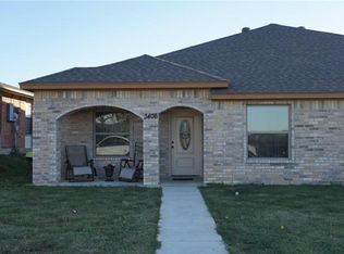 3404 E Colonial Dr, Fort Worth, TX 76140