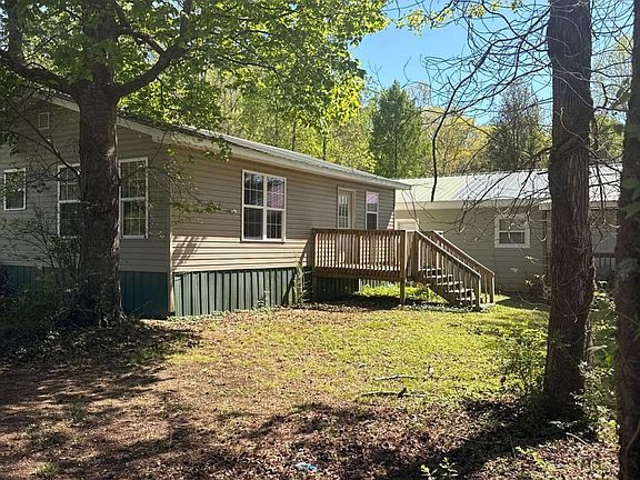 5th image of 55 Pell Dr