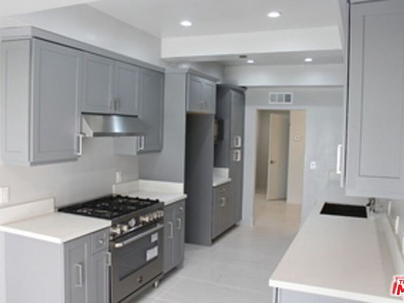 4th image of 125 N Gale Dr APT 203