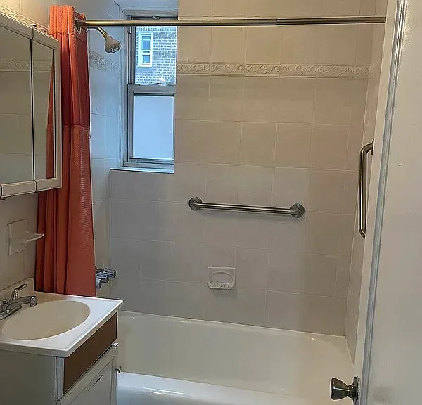 6435 Yellowstone Blvd #4L — Photo 5