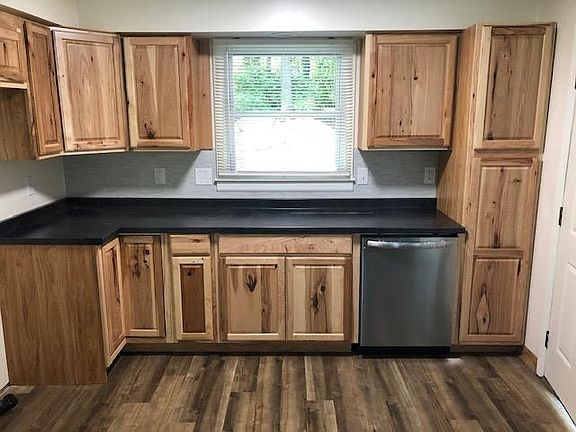 3rd image of 117 Wakefield Dr #117