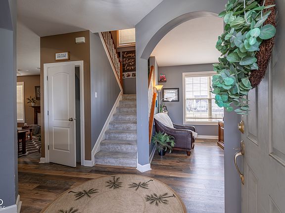 4th image of 12516 Bellingham Blvd