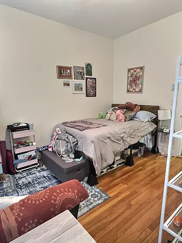 1482 Beacon St Photo 1