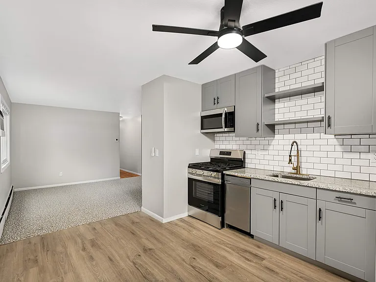 3115 Aldrich Ave S #202 — Photo 7