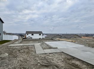 876 E Kinsley Ave, Hermiston, OR 97838