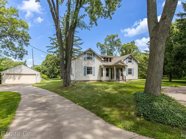 727 Romeo Rd, Rochester, MI 48307