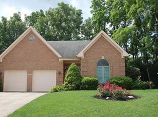 1604 Wimbledon Dr, Fairborn, OH 45324