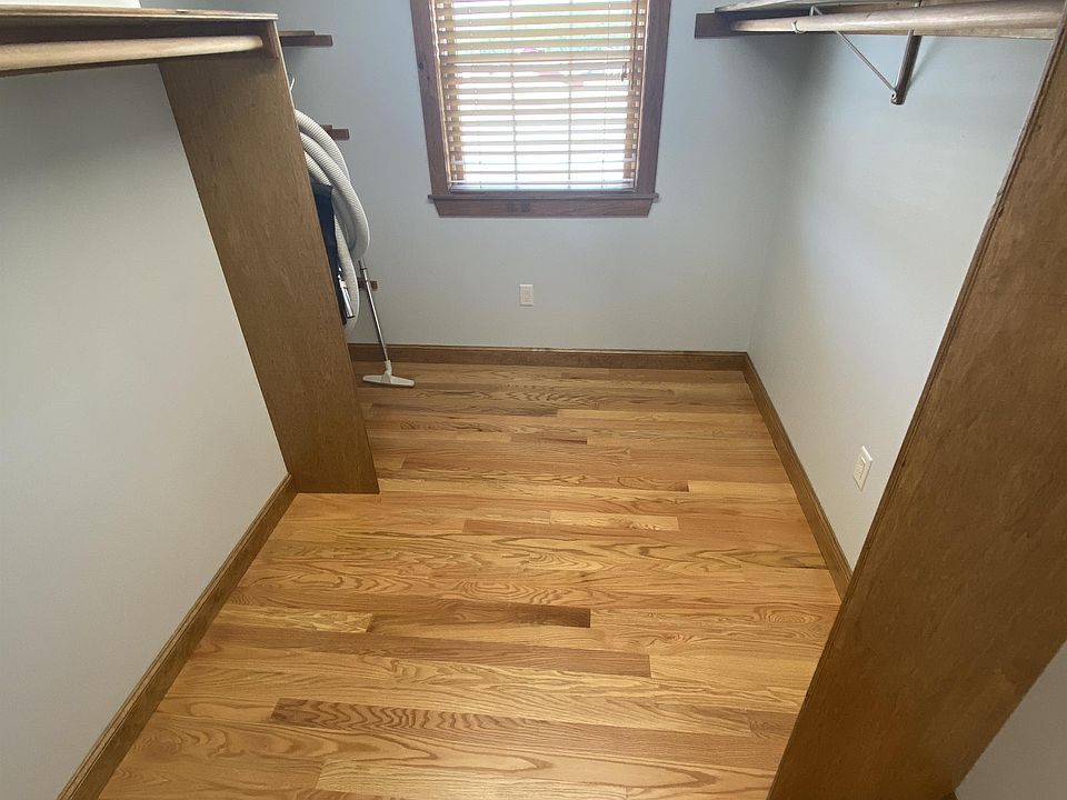 Giant walk in closet