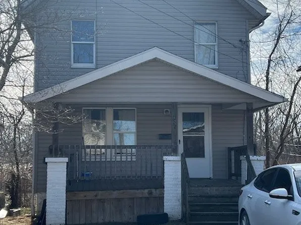 372 Ira Ave, Akron, OH 44301