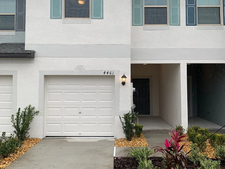 4461 Globe Thistle Dr