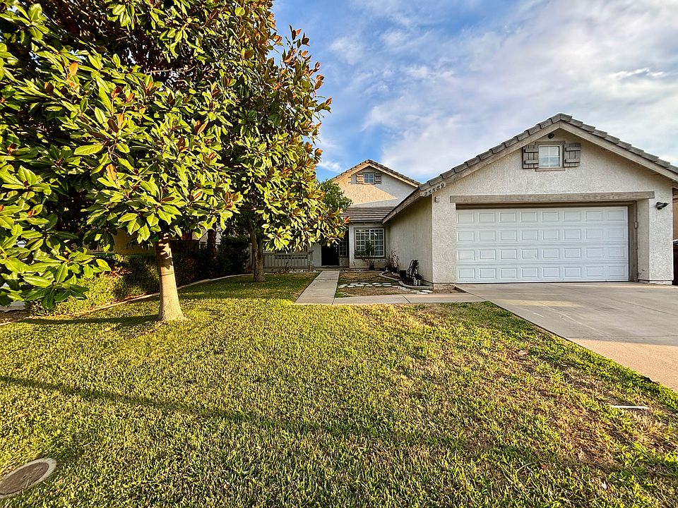 1st image of 25589 Buena Fortuna Ln