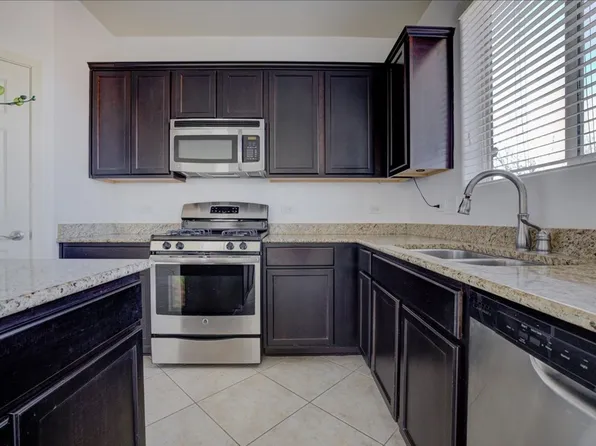 8011 S Dolphin Way, Tucson, AZ 85756