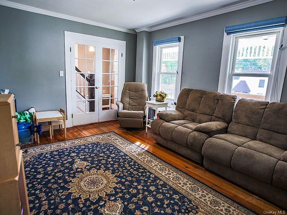 2nd image of 11 Highland Ave