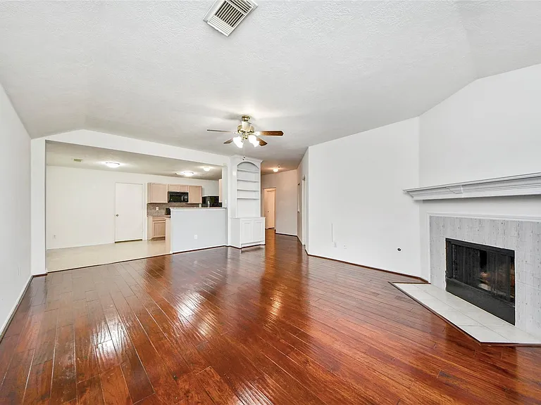 16134 Coleburn Dr — Photo 26