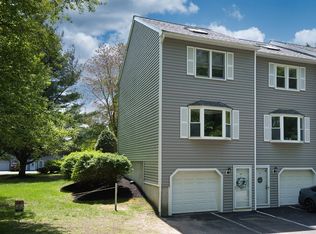 95 Tennis Plaza Rd UNIT 27, Dracut, MA 01826