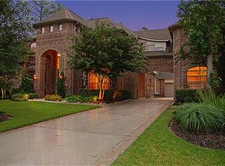 18 Mosaic Point Pl, The Woodlands, TX 77389