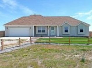 1169 Pine Bluff St, Cheyenne, WY 82009