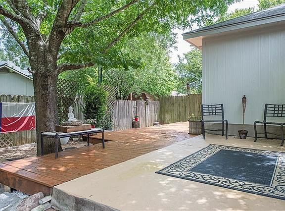 3rd image of 21421 Derby Day Ave
