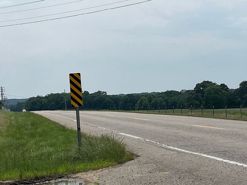 2nd image of 5238 Logan Hall Rd