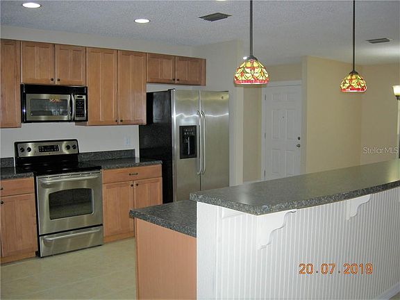 5th image of 602 Sandy Creek Dr