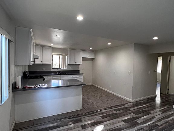 3rd image of 3225 Pueblo Ave APT 6