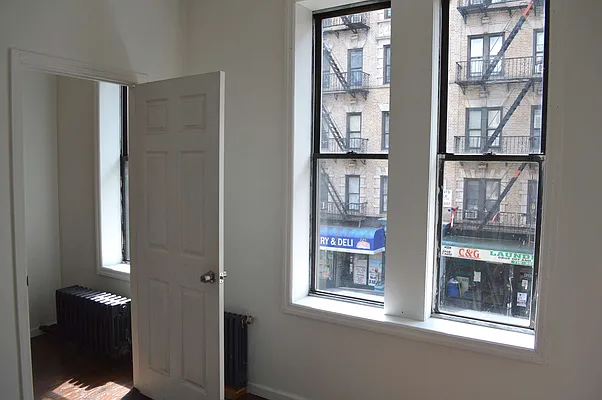 Rented by Nooklyn NYC LLC | media 26