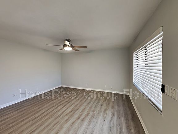 4th image of 8753 Live Oak Ct