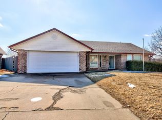 330 Split Rail Rd, Enid, OK 73703