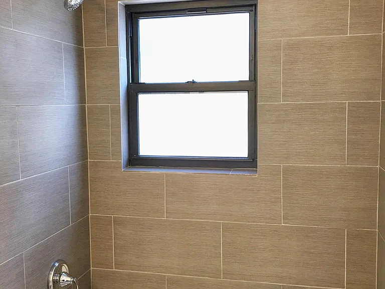 1722 N Artesian Ave #CH2 — Photo 11