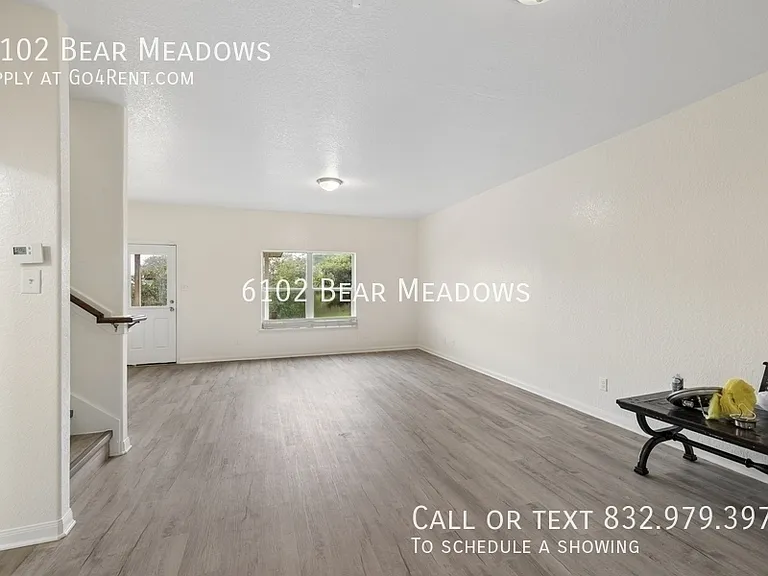 6102 Bear Br — Photo 5