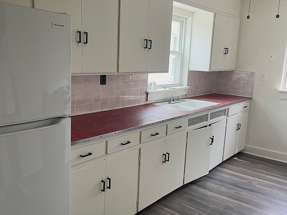 2nd image of 457 Parker Ave #3