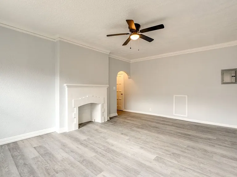 2840 S Moreland Blvd #3 — Photo 9