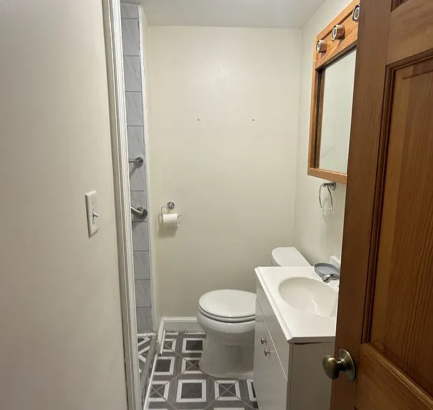 393 Langley Rd #3 — Photo 9
