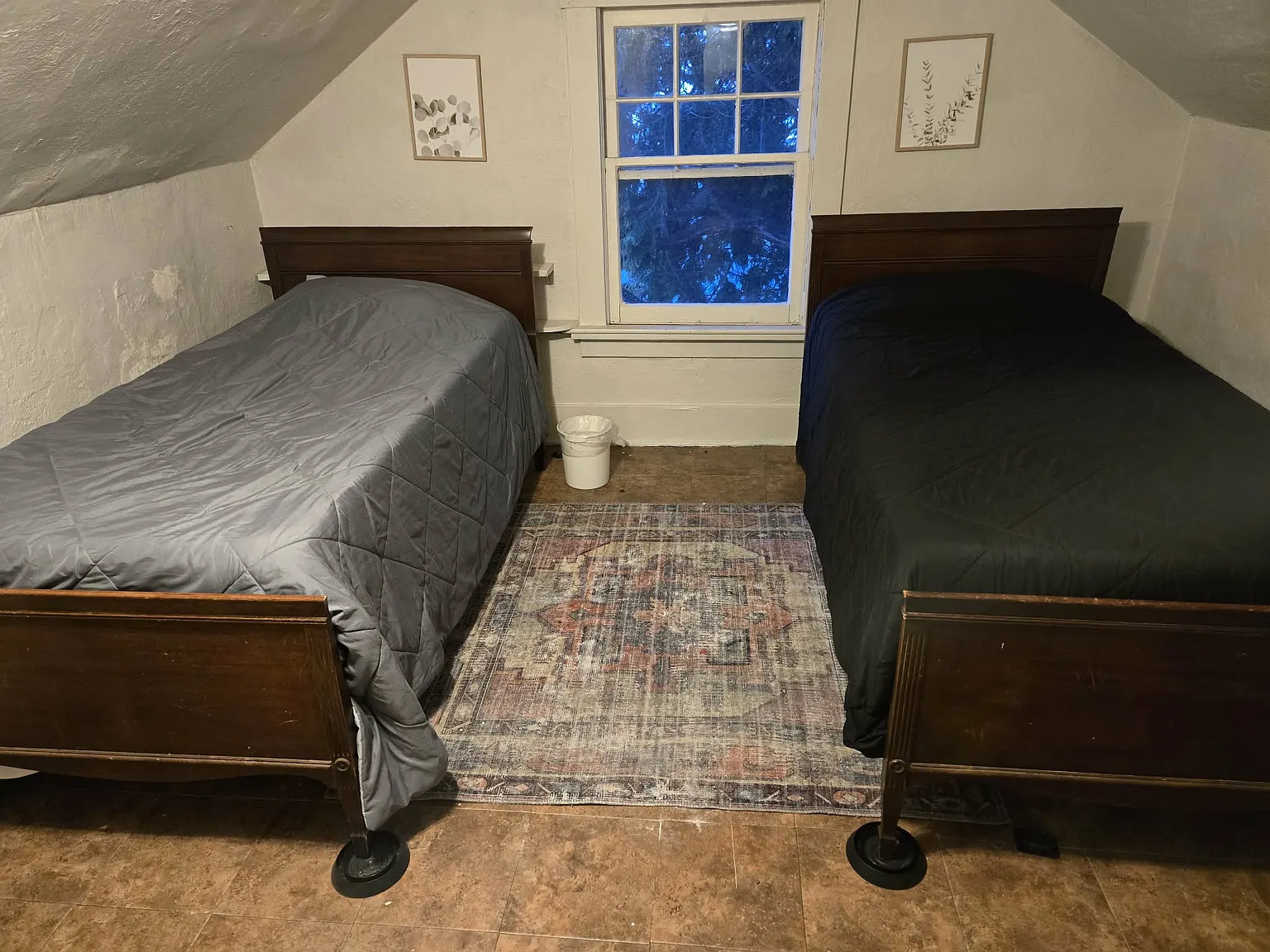 5 bed, 1994 sqft, $700 — Photo 2