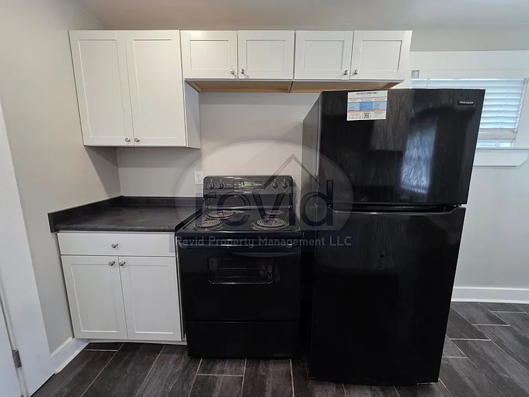 3523 Barwood Cir. — Photo 12