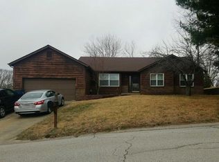 401 Windridge Dr, Collinsville, IL