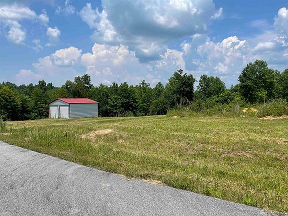 3rd image of 221 Wyatt Dr