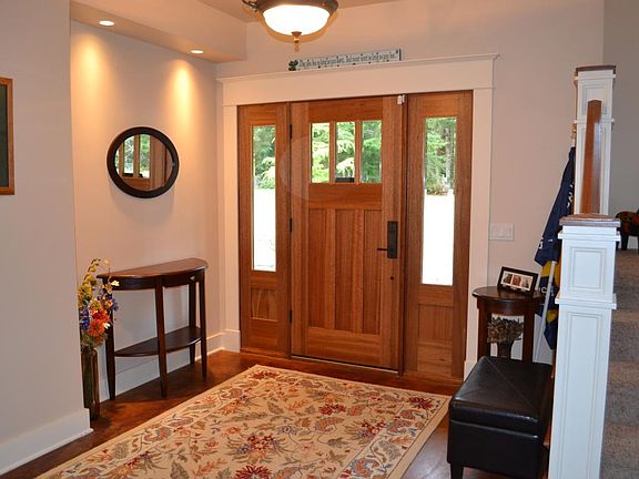 2nd image of 774 Ellwood Dr