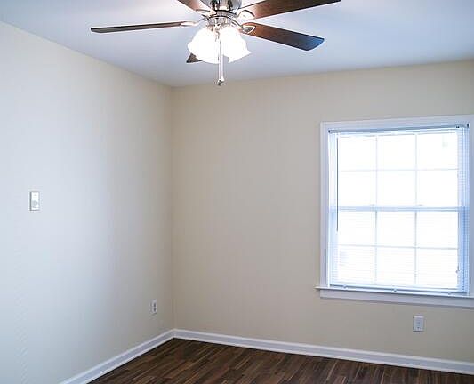 5th image of 1302 Dance St #1302DANCE