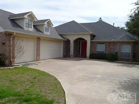 1st image of 43192 Fringewood Dr