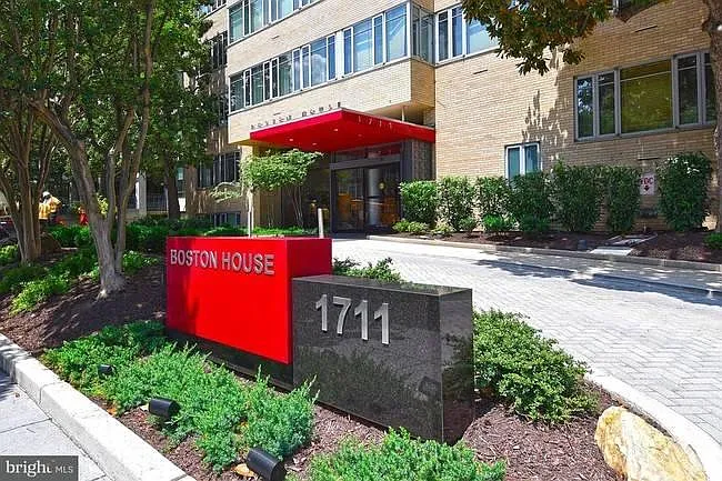 1711 Massachusetts Ave NW #533